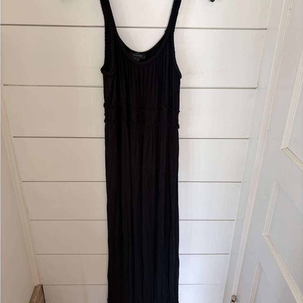 Spense Black Sleeveless Maxi Dress